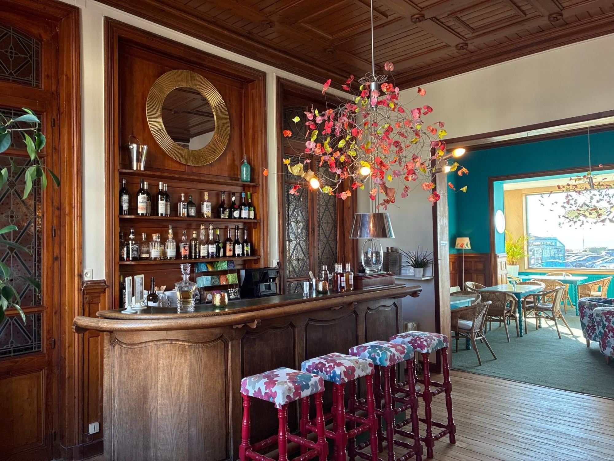 Hotel Outre-mer - Le Couchant 3*